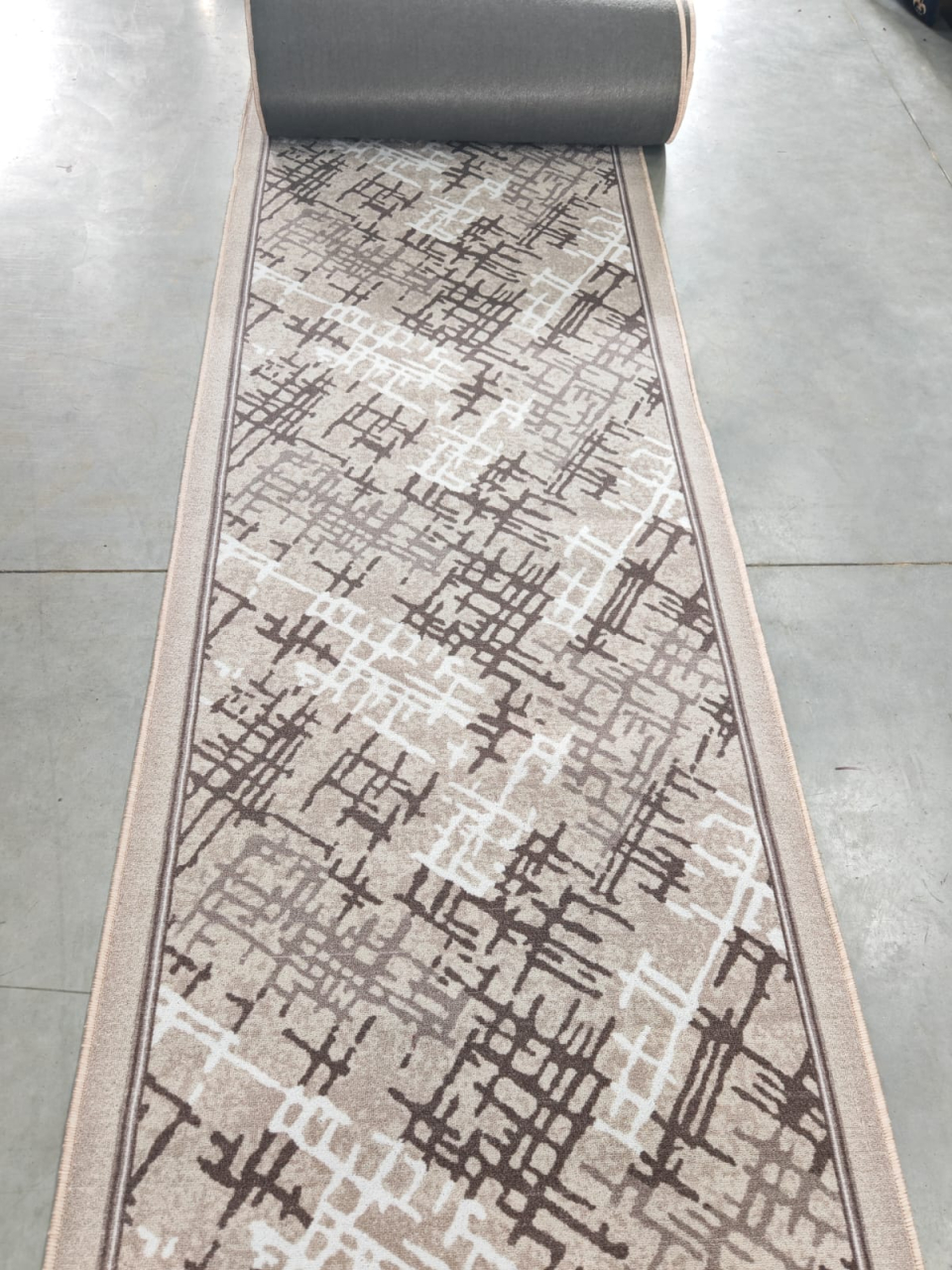 Traversa Model Print Zara 01319 ,Maro, Suport Pasla, Latime 60 cm , 820 gr/mp [2]