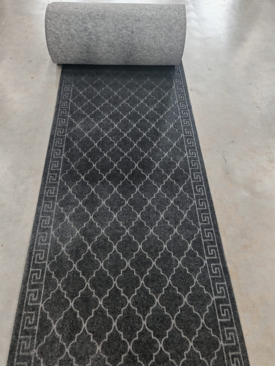 Traversa Model Versace , Gri ,  Suport Pasla, Latime 80 cm,  715 gr/mp [2]