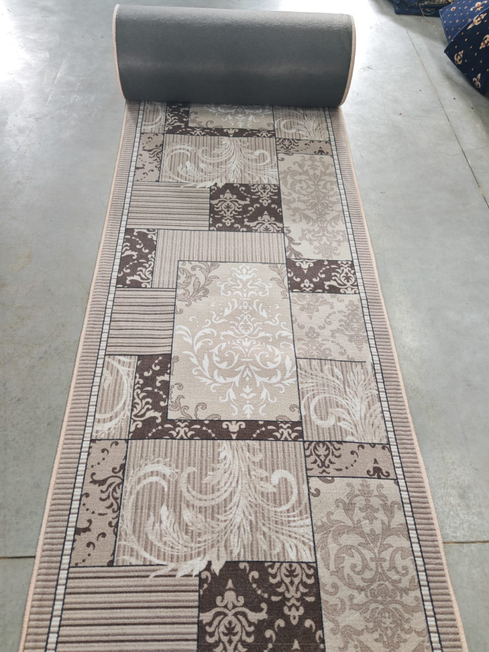 Traversa Model Zara 00744, Maro, Suport Pasla, Latime 150 cm, 820 gr/mp [3]