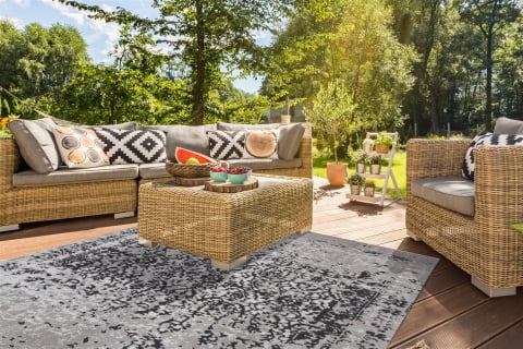 Covoare Living - Covor Modern Sunny 310 Negru/Gri, Inaltime fir 5 mm