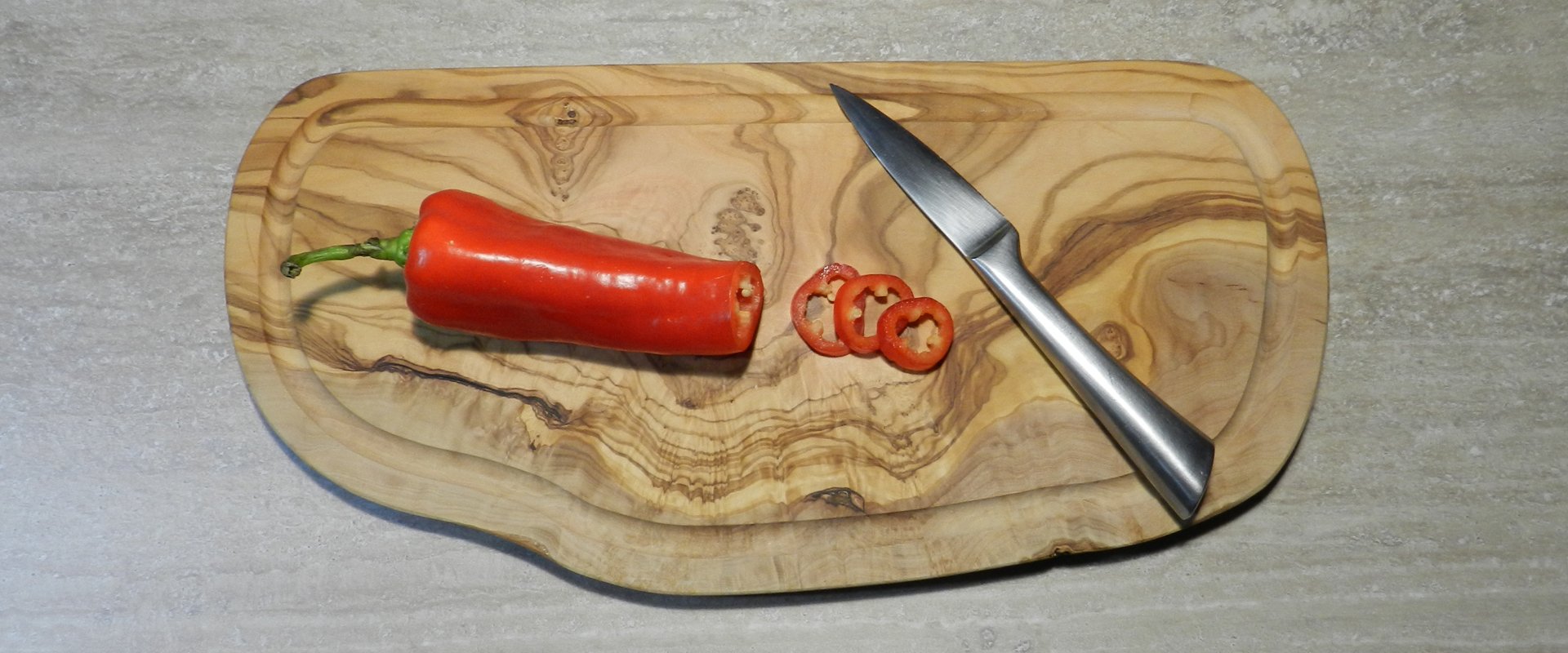 Tocatoare din lemn de maslin