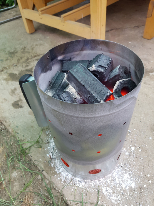 Carbune de gratar 10 kg brichete din rumegus Bioten [5]