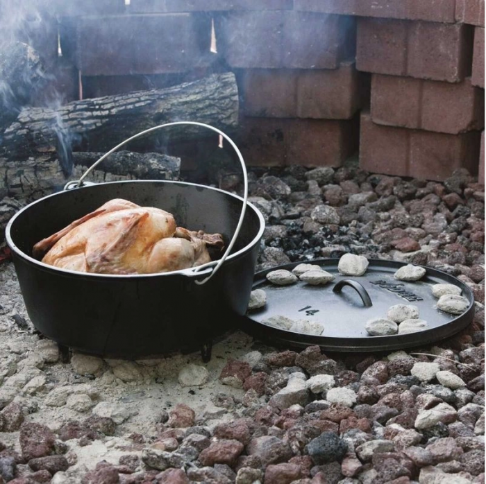 CEAUN DIN FONTA CU CAPAC - CUPTOR OLANDEZ 9,5 L LODGE L-14DCO3 [4]