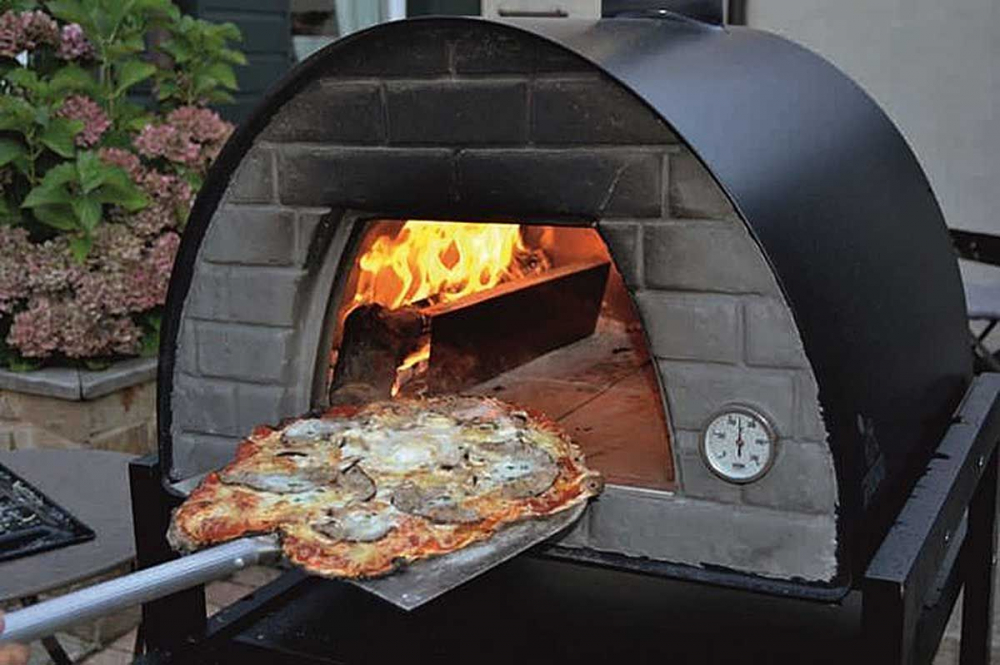 Cuptor traditional pentru pizza pe lemne Maximus negru [15]