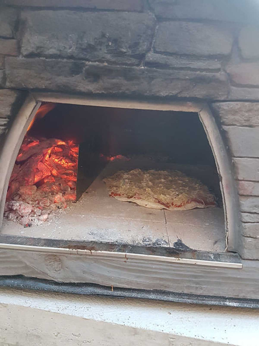 Cuptor traditional pentru pizza pe lemne Maximus rosu [14]