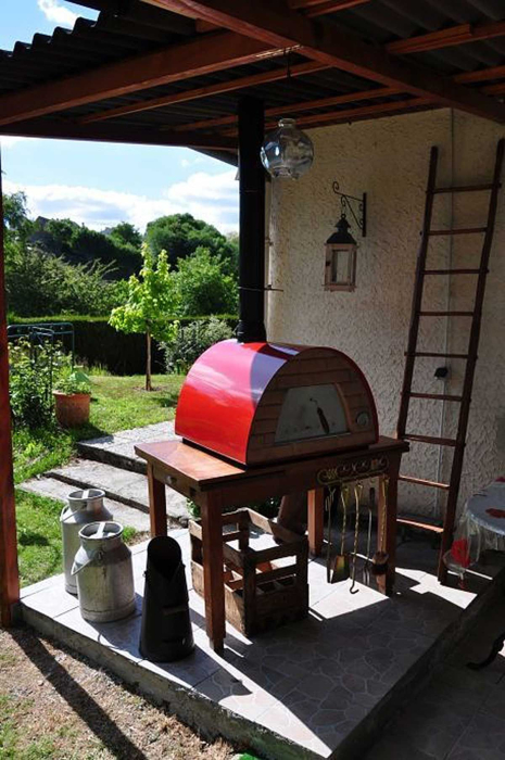 Cuptor traditional pentru pizza pe lemne Maximus rosu [12]