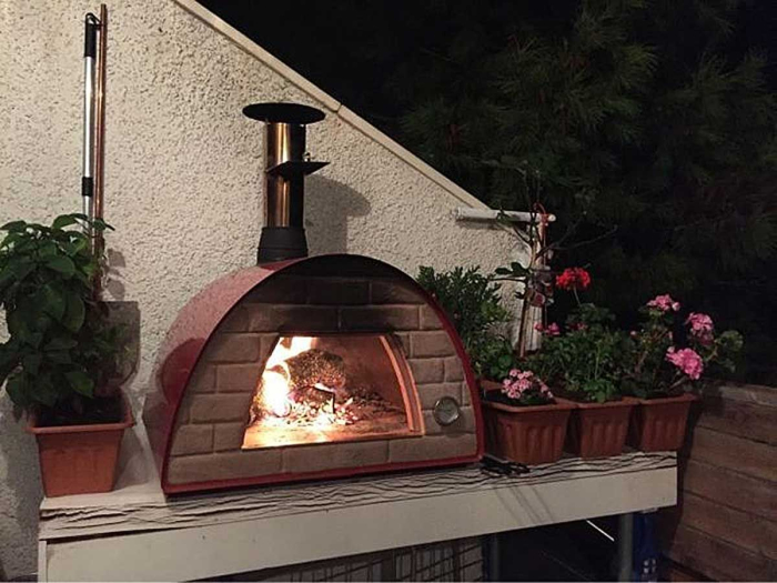 Cuptor traditional pentru pizza pe lemne Maximus rosu [5]