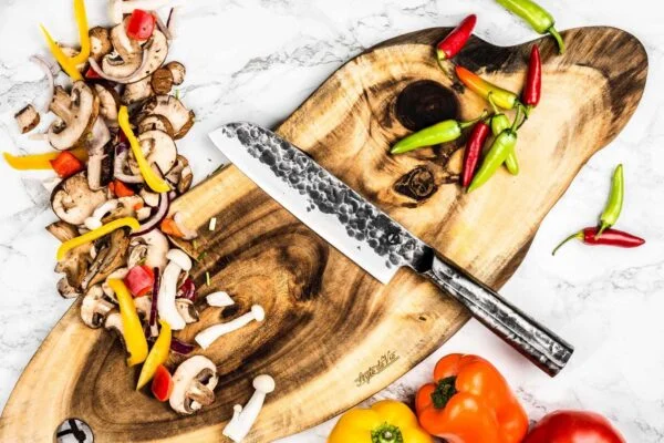 CUȚITUL BUCĂTARULUI - SANTOKU BRUTE (18 CM) [3]