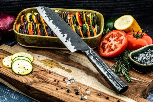 CUȚITUL BUCĂTARULUI - SANTOKU BRUTE (18 CM) [4]