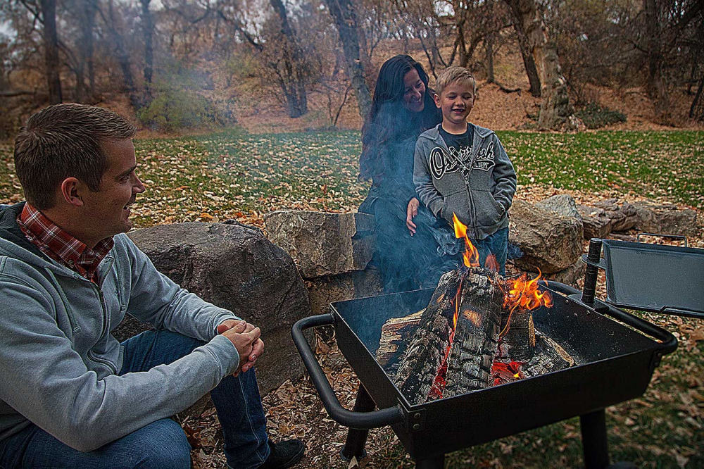 Gratar de campanie pe carbuni Cook Wagon Camp Chef CC-FPGG, grila otel, tava fonta [7]