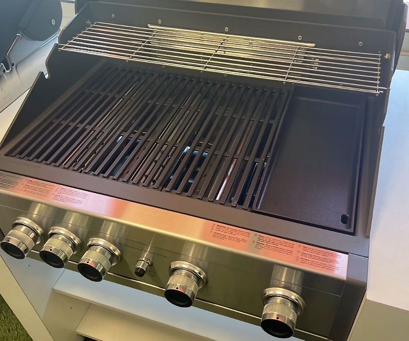 Gratar pe gaz cu 5 arzatoare 4 inox si 1 infrarosu, incastrabil, grile si plita fonta, Grandhall Pro Elite 4 K04000309A [7]