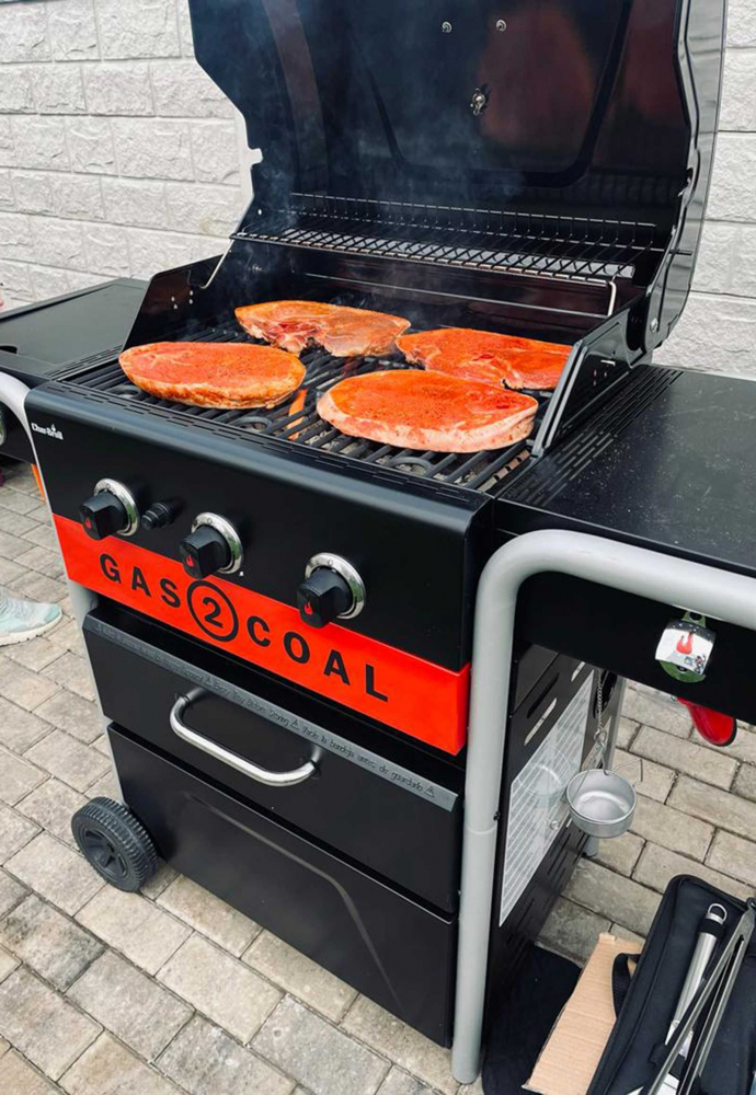 Gratar pe gaz si carbuni hibrid Char-Broil Gas2Coal 2.0 330 cu 3 arzatoare 140925 [13]