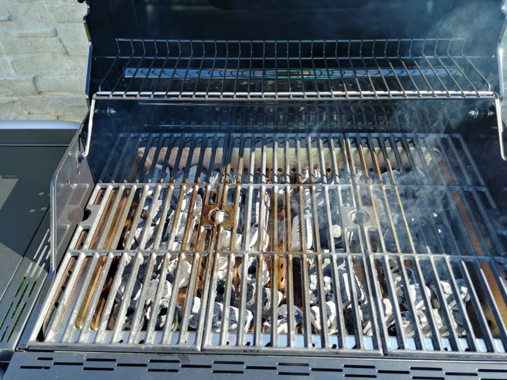 Gratar pe gaz si carbuni hibrid Char-Broil Gas2Coal 2.0 330 cu 3 arzatoare 140925 [12]