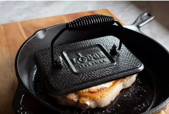 PRESA DREPTUNGHIULARA PENTRU GRILL 17 x 11 x 28 cm LODGE L-GP3 [3]