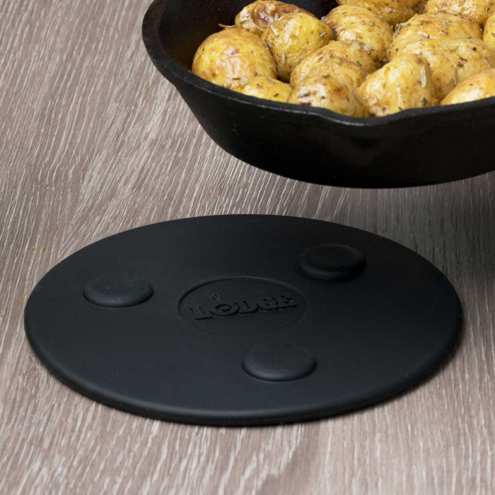 Suport din silicon cu magnet pentru vase Lodge 13 cm L-ASMMT [9]
