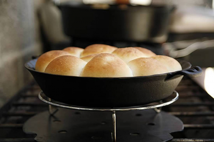 Tava rotunda din fonta pentru placinta 26 cm Camp Chef CC-CIPIE10 [2]
