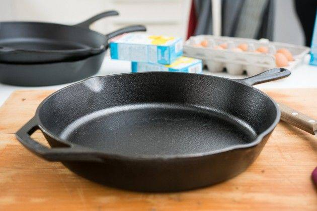 Tigaie adanca rotunda din fonta cu maner Lodge 33 cm L-12SK3 [9]