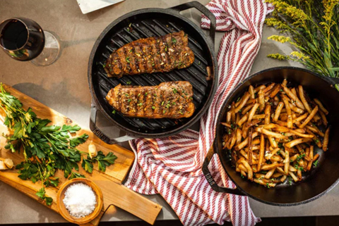 Ceaun din fonta cu capac tip tigaie grill - cuptor olandez Lodge 30,5 cm 5,6 litri L-C6DD [8]