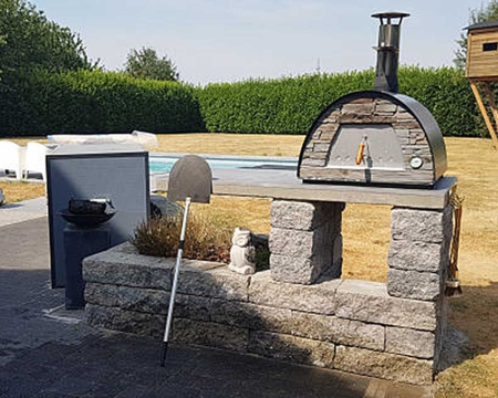 Cuptor traditional pentru pizza pe lemne Maximus Arena negru [5]