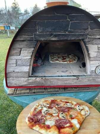 Cuptor traditional pentru pizza pe lemne Maximus Arena rosu [5]