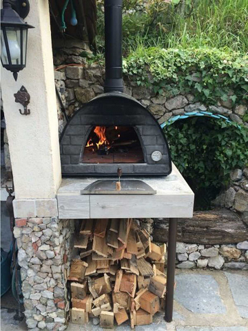 Cuptor traditional pentru pizza pe lemne Maximus negru [7]