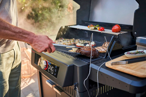 Gratar pe gaz Char-Broil Evolve, display, grile din fonta, TRU-Infrared 140991 [11]