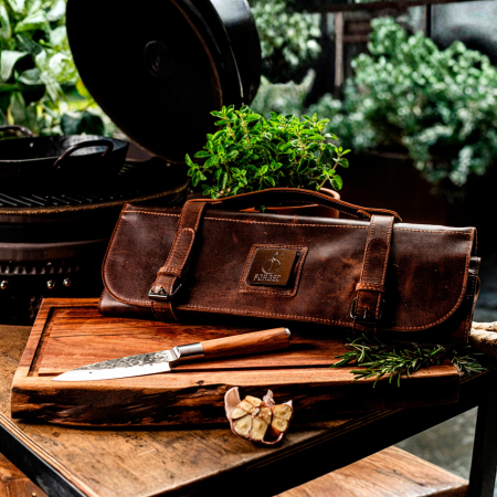 Husa din piele pentru cutite Forged ESKNIFEROLL8BROWN [3]