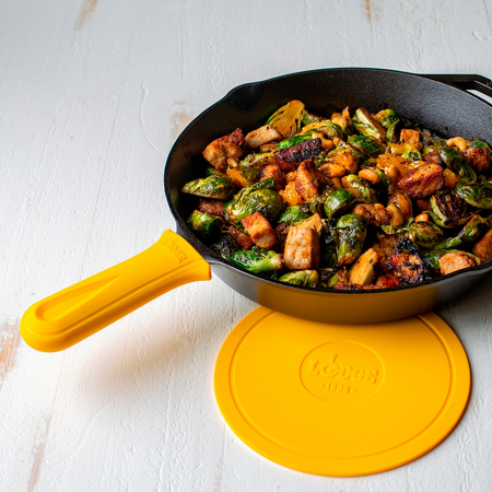 Protectie maner din silicon pentru tigaile Lodge Deluxe L-ASDHH22, galben [1]