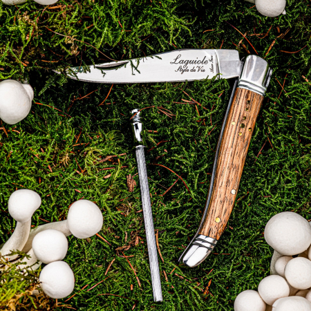 Set cutit de buzunar cu ascutitoare si husa de piele Laguiole Style de Vie Luxury Line ZAKMLEERZEBRANO [4]