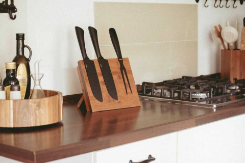 Suport magnetic pentru cutite din bambus 23,5x13x21 cm Wenko Mesina 54949100 [7]