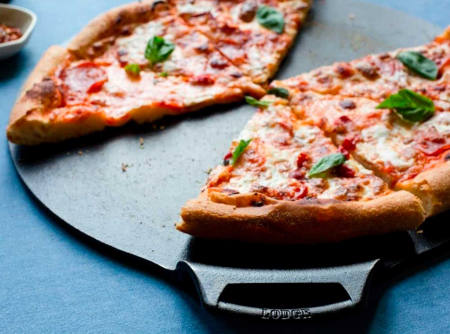 Tava din fonta pentru pizza Lodge 38 cm L-BW15PP [5]