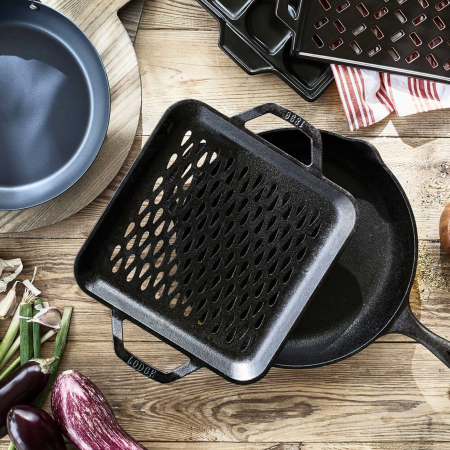 Tava patrata cu doua manere si gauri perforate pentru gratar Chef Collection Lodge 28 cm L-C11SGT [10]