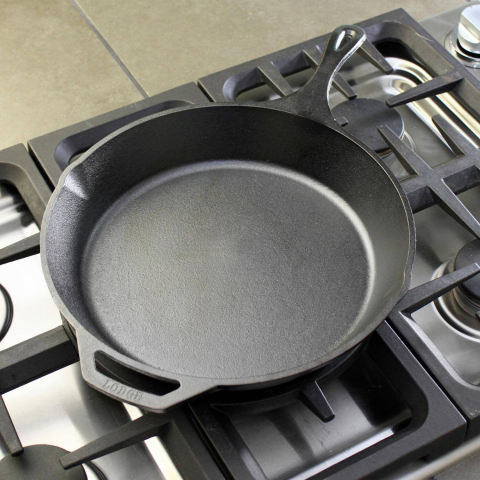 Tigaie adanca rotunda din fonta cu maner Lodge 33 cm L-12SK3 [7]
