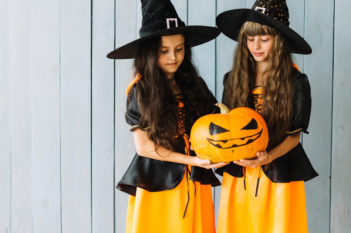 costume-halloween-doua-fete-dovleac