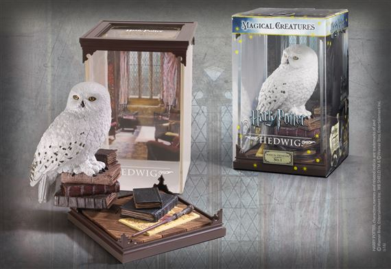 Figurina de colectie IdeallStore®, Amazing Hedwig, 16 cm, suport sticla inclus [3]