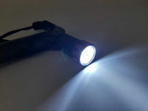 Baston trekking extensibil IdeallStore®, Ol Helper, aluminiu, lampa LED, 110 cm, argintiu [4]