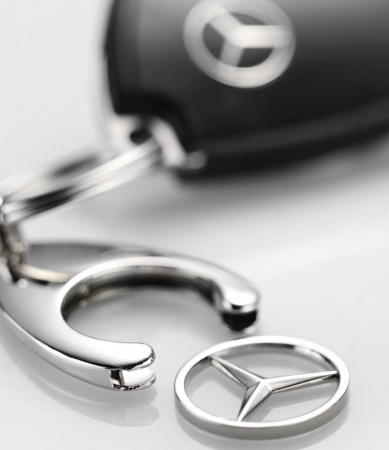 Set 2 Brelocuri Mercedes-Benz, Metal, Design Elegant, Inele pentru Chei, Auriu/Argintiu, 7.5 cm/9 cm [5]