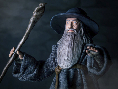 Figurina articulata Gandalf IdeallStore®, Grey Mithrandir, editie de colectie, 18 cm, stativ inclus [6]