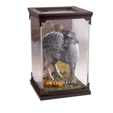 Figurine si masinute duble - Figurina de colectie IdeallStore®, Amazing Buckbeak, seria Harry Potter, 17 cm, suport sticla inclus