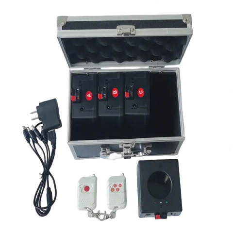Sistem profesional wireless pentru declanșare artificii, tip vulcan,  4 console [3]