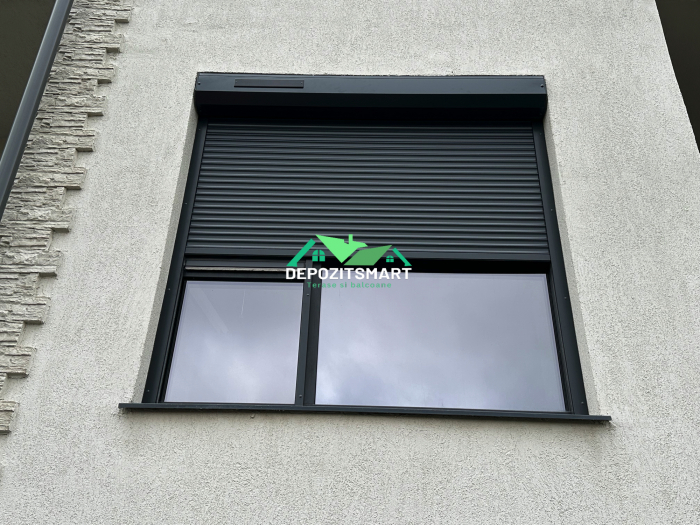 Rulouri exterioare din aluminiu cu panou solar [3]