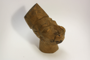 SCULPTURĂ - AUTOR neidentificat, Țăran cu cușmă