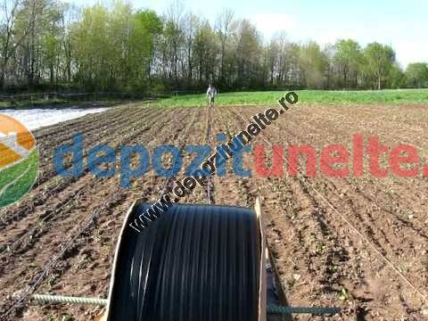 Banda picurare profesionala 1000m/rola, 3 litri/h, distanta orificii de picurare 20cm GF-1002 [6]