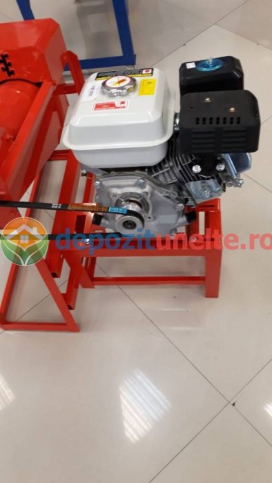 Batoza Porumb / Curatatoare electrica de porumb 5TY-60 - 1500KG/ORA cu MOTOR PE BENZINA 6,5 CP INCLUS [4]