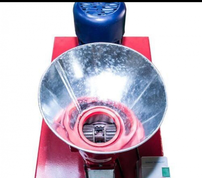 Granulator furaje Eurogran 120, motor inclus, matrita 4 mm [8]