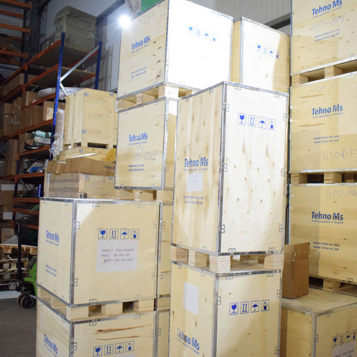 Granulator furaje KL-250 cu 3 matrite motor 11 kw/1500RPM/capacitate 400kg/h cu 3 matrite [11]