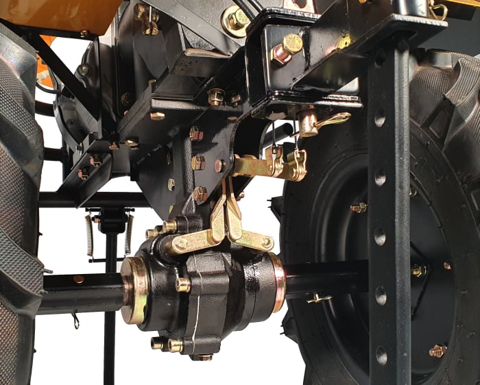 ProGARDEN Campo 1844, motocultor 18CP, 3+1 trepte, 2+2+1 freze, diferential, roti 6.00-12, benzina, EU V [1]