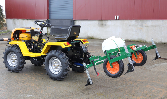 ProGARDEN Dispozitiv intindere folie si aplicare tratamente prin pulverizare, 110cm, 30L pentru minitractoare Campo T [3]