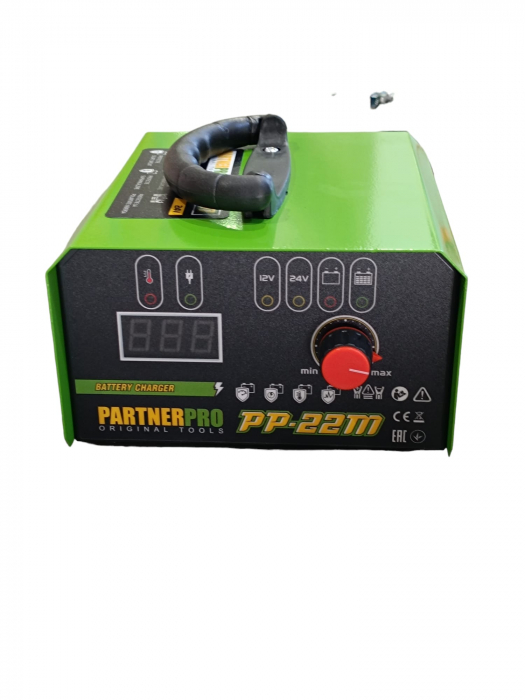 Redresor auto Profesional 12 V , PP-22M redresor auto PARTNER PRO , curent de incarcare 20 Amp , 520 W [2]