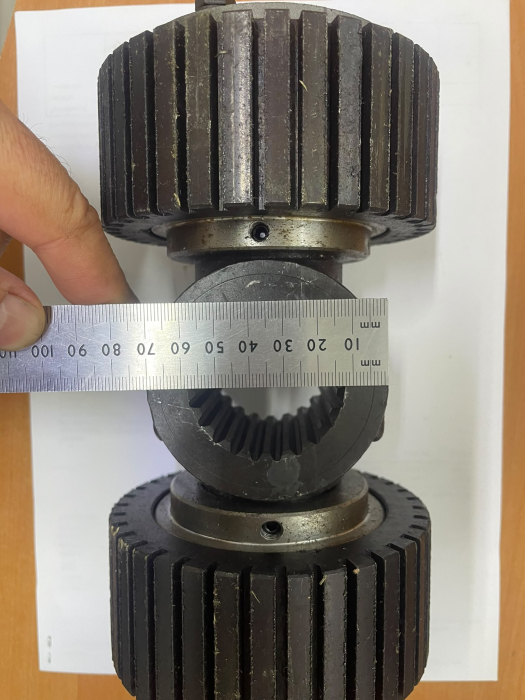 Role presoare pentru masina de peletat MKL-225 (2 capete de presare) [4]
